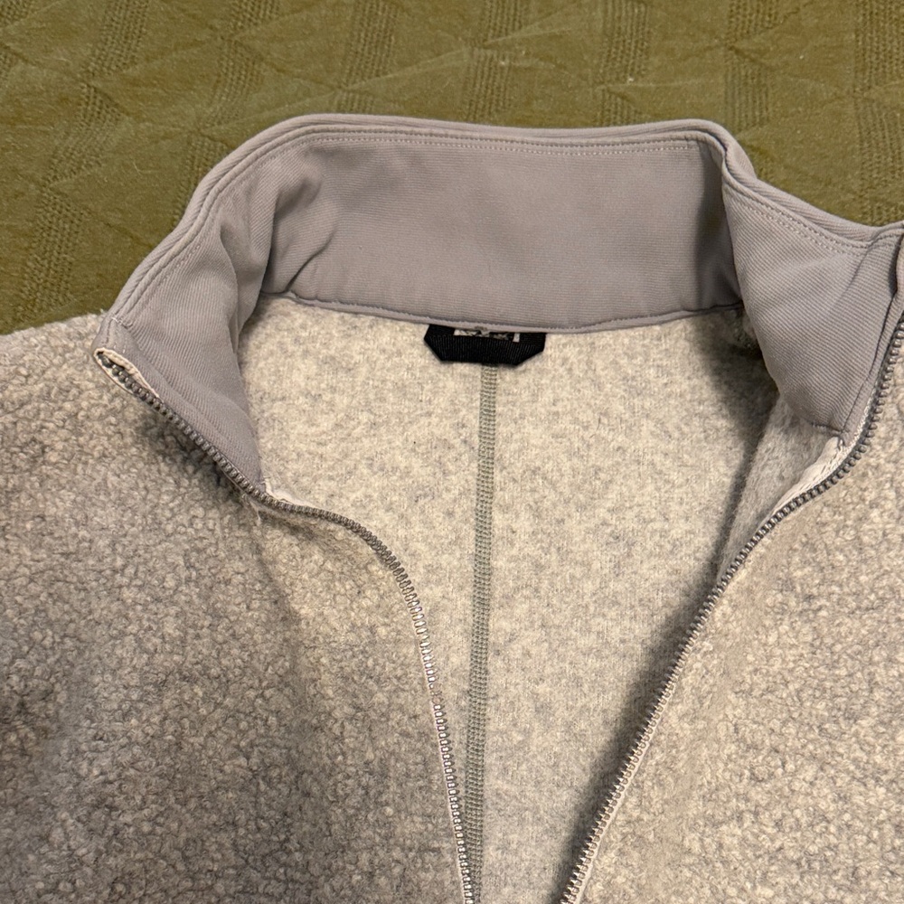 Lululemon Tundra Trek 1/2 Zip - Picture 8 of 11